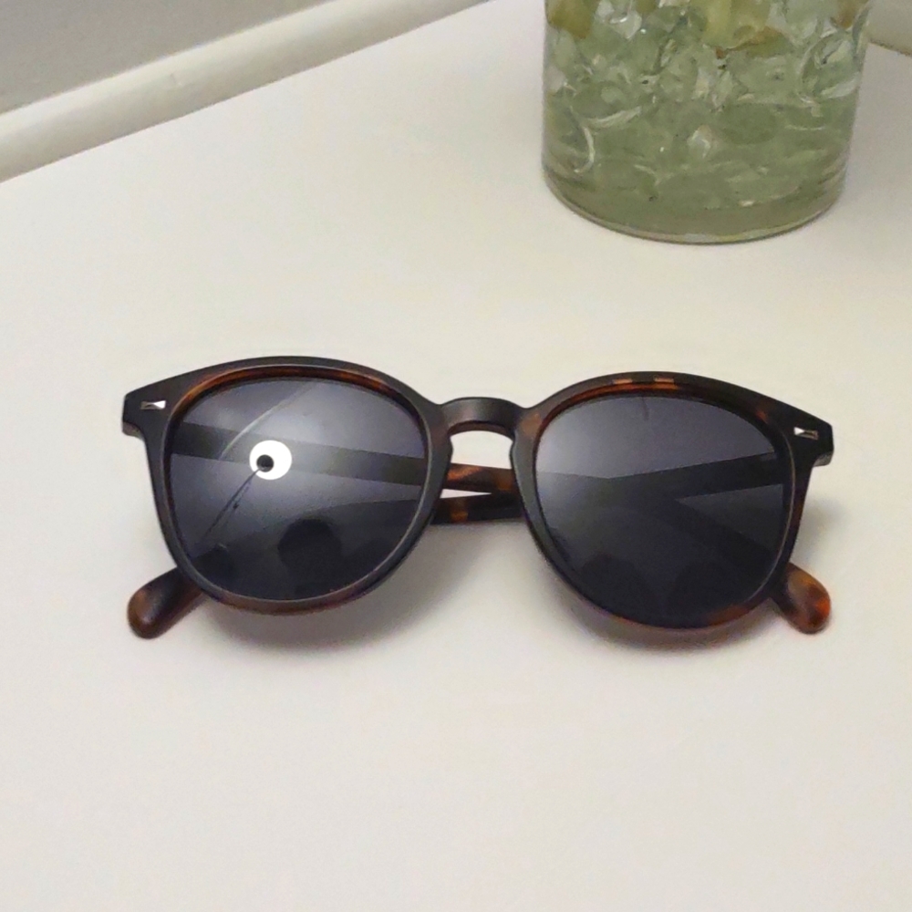 LeSpecs Bandwagon